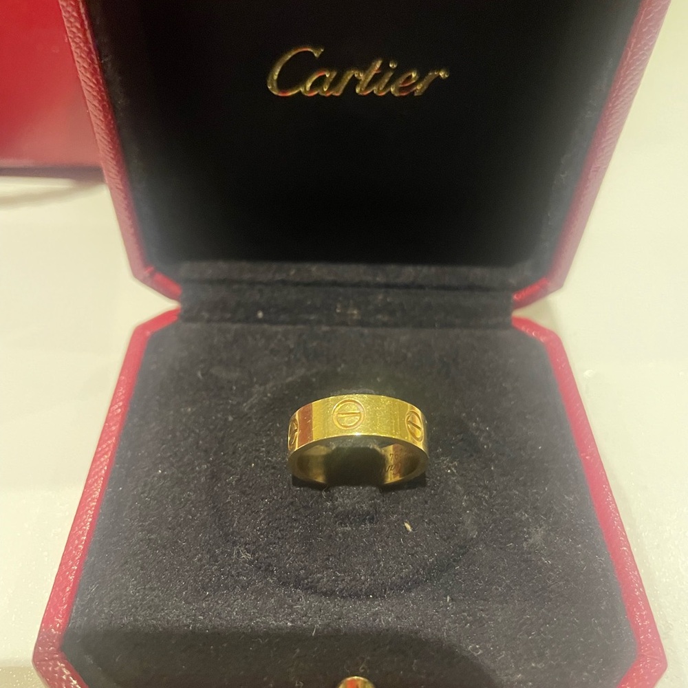 Cartier LOVE ring size 49